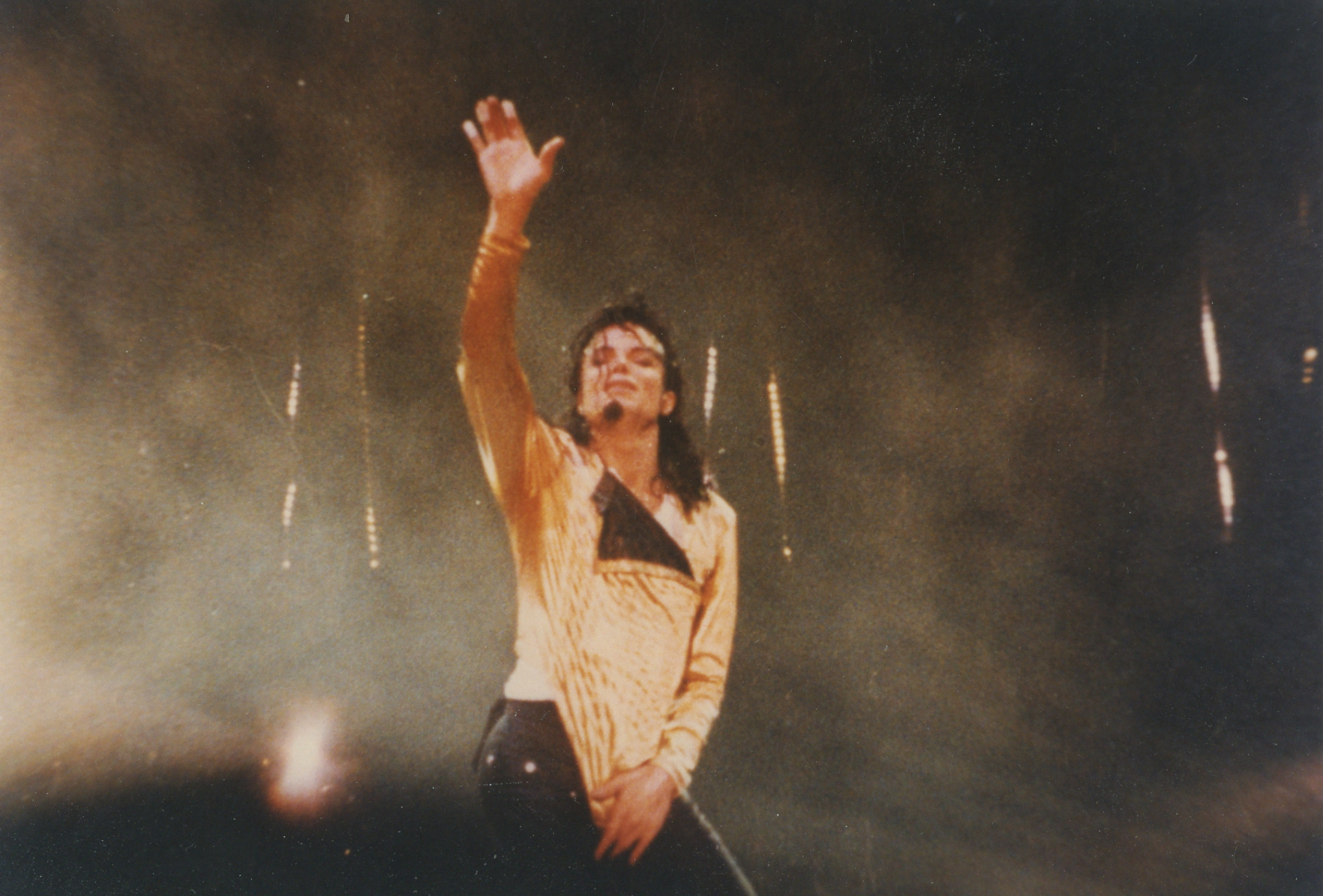 1992년 몬차 데인저러스 투어 · 저작자: Daniele Dalledonne · 원제: Michael Jackson · CC BY-SA 2.0 · 추가 수정 없음